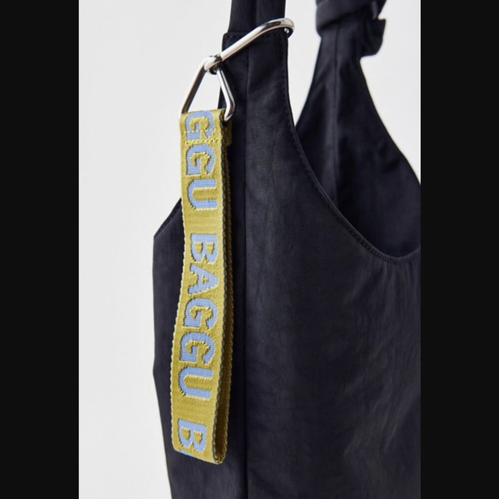 BAGGU UO Exclusive Recycled Citron Green w. Gray Logo Keychain 7x1"